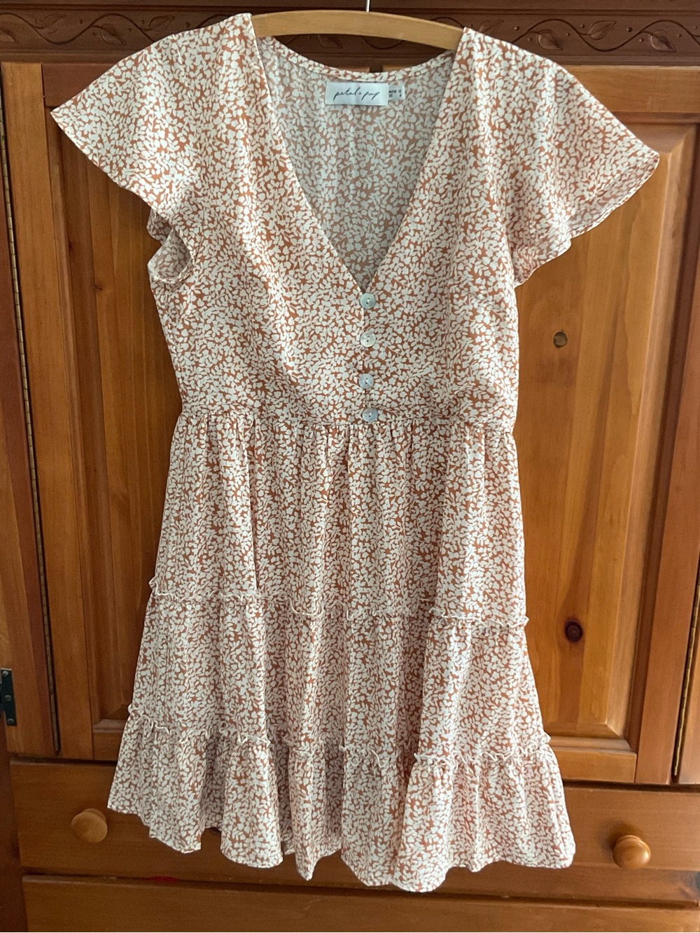PETAL AND PUP Brown & White Floral Tiered Fully Lined Short Dress Women’s 6 NWOT - Picture 1 of 3